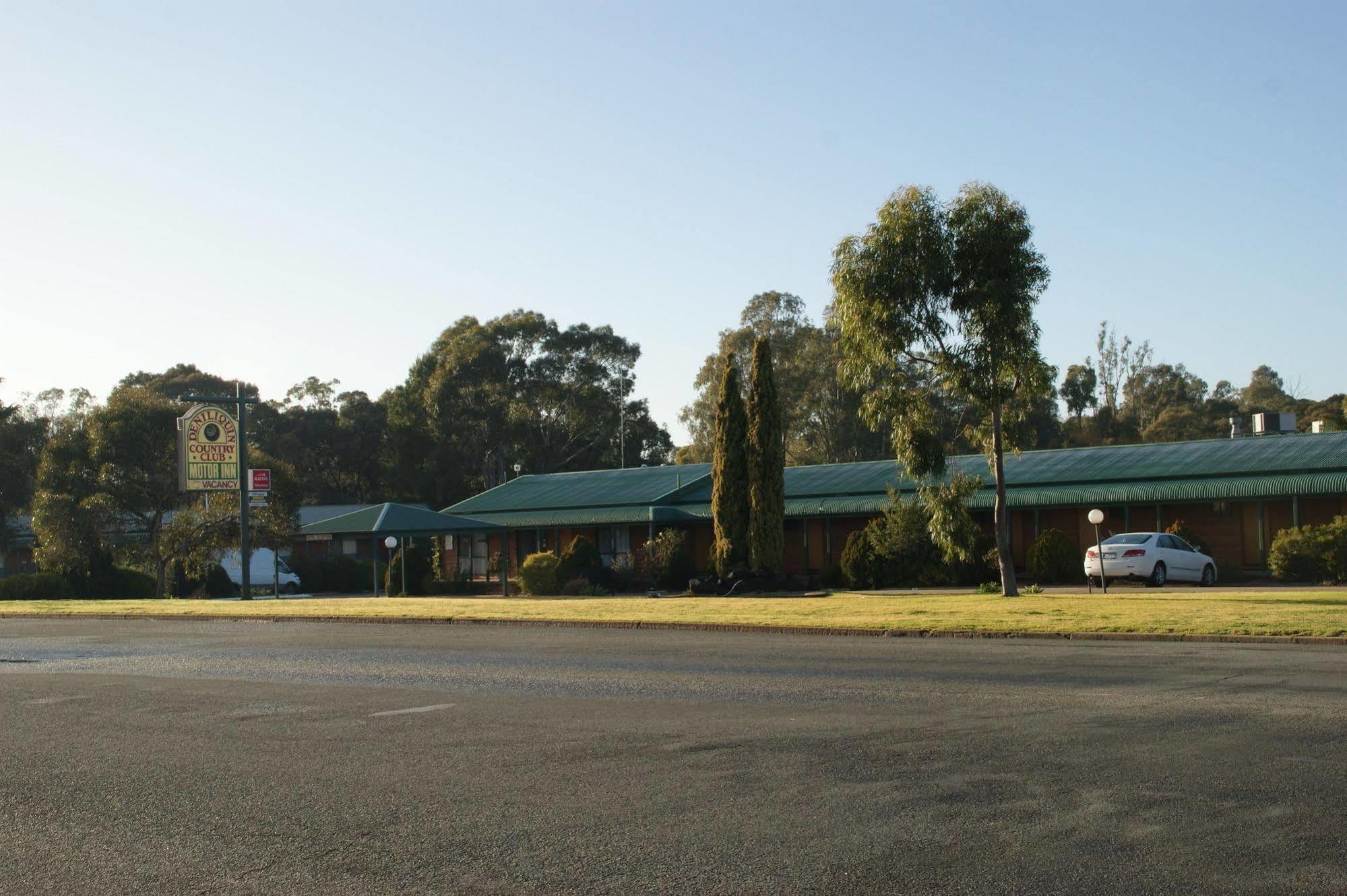 Deniliquin Country Club Motor Inn Dış mekan fotoğraf